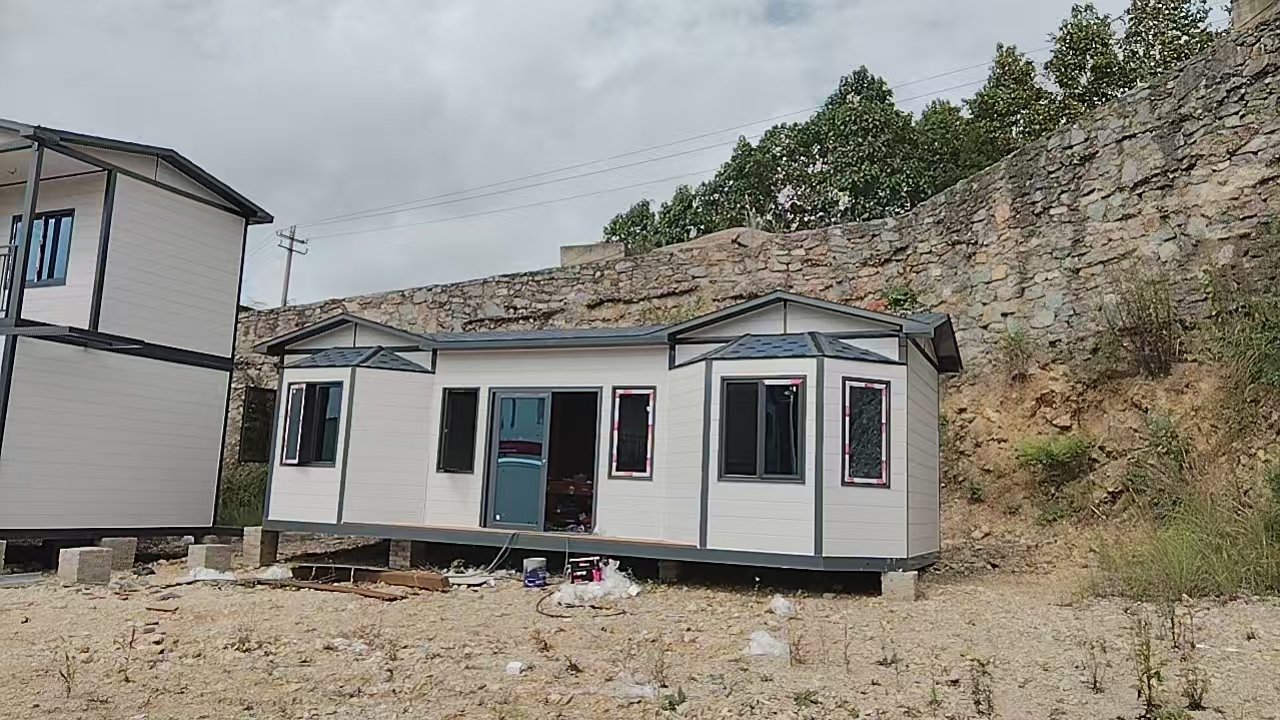 ��ɽ��װ�����̶��ƶ���Ǯ